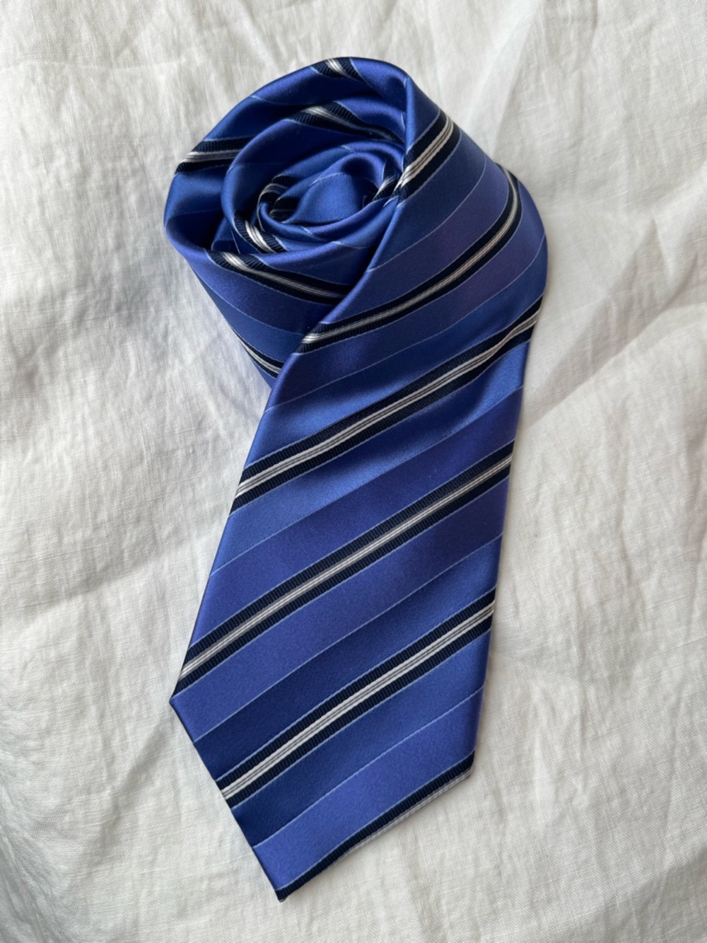 Authentic Balmain Paris Blue Striped Silk Tie Designer Luxury Classic